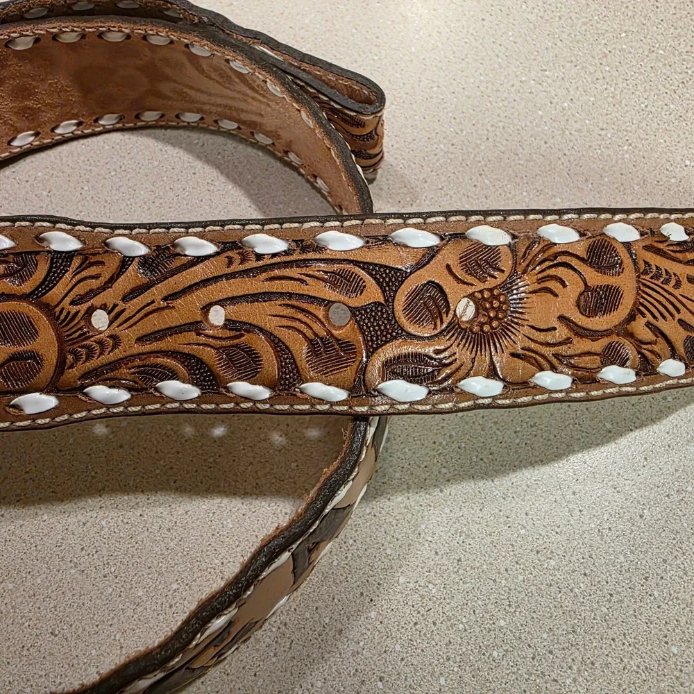 Vtg Tooled Leather Belt Mens 40, 1.75